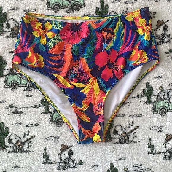 Tropical floral hibiscus flower Hawaiian print high waisted bikini bottom 1XL - Picture 2 of 9